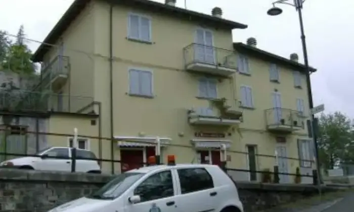 Rexer-Tizzano-Val-Parma-Confortevole-bilocale-ALTRO