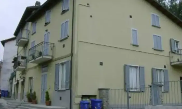 Rexer-Tizzano-Val-Parma-Confortevole-bilocale-ALTRO