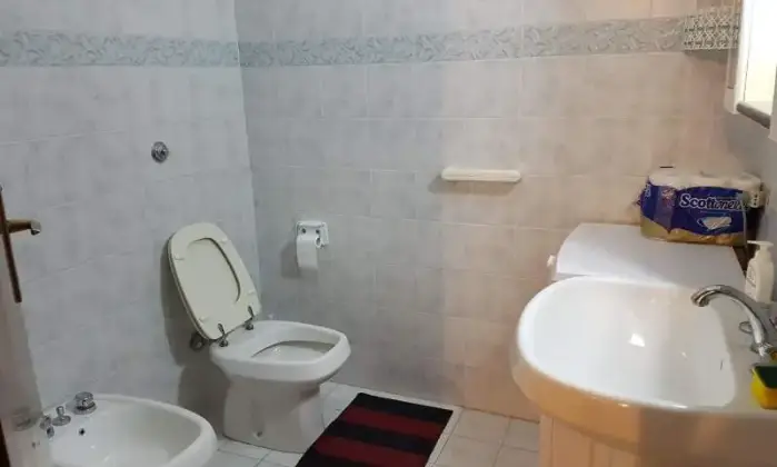 Rexer-Martinsicuro-Bilocale-vicinanze-spiaggia-BAGNO