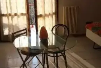 Rexer-Faenza-Monolocale-con-terrazzo-SALONECUCINA