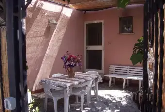 Rexer-Sperlonga-Villetta-indipendente-con-giardinetto-ALTRO