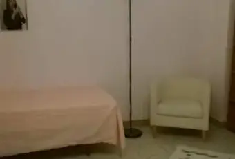 Rexer-Pescara-Trilocali-per-studenti-CAMERA-DA-LETTO