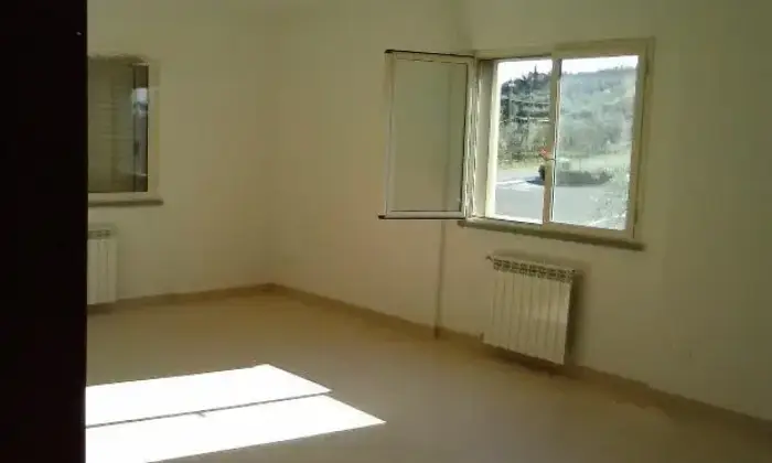 Rexer-Gambassi-Terme-Struttura-indipendente-Gambassi-Terme-SALONE