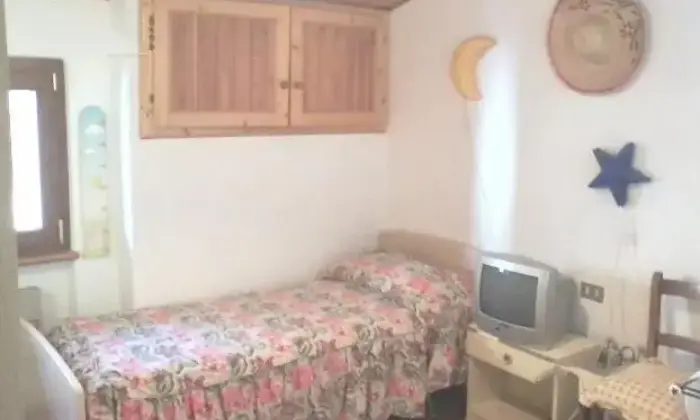 Rexer-Cutigliano-Trilocale-mansardato-CAMERA-DA-LETTO