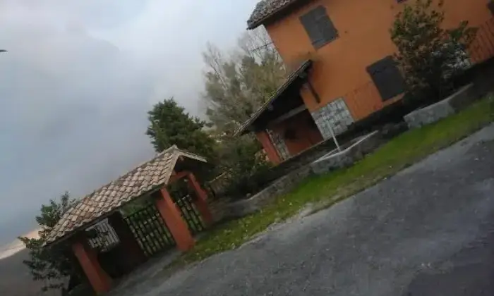 Rexer-Roccalbegna-Villa-residence-GIARDINO