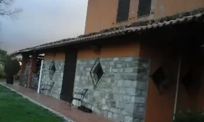 Rexer-Roccalbegna-Villa-residence-GIARDINO