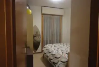 Rexer-Pisa-Bilocale-arredato-CAMERA-DA-LETTO