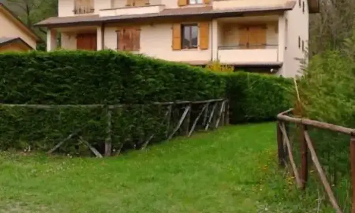 Rexer-Cutigliano-Attico-luminoso-GIARDINO