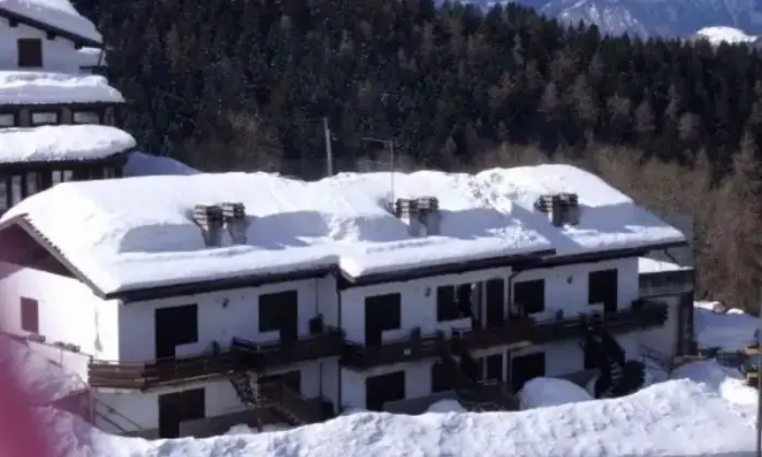 Rexer-Castione-della-Presolana-Villa-su-piani-indipendenti-TERRAZZO