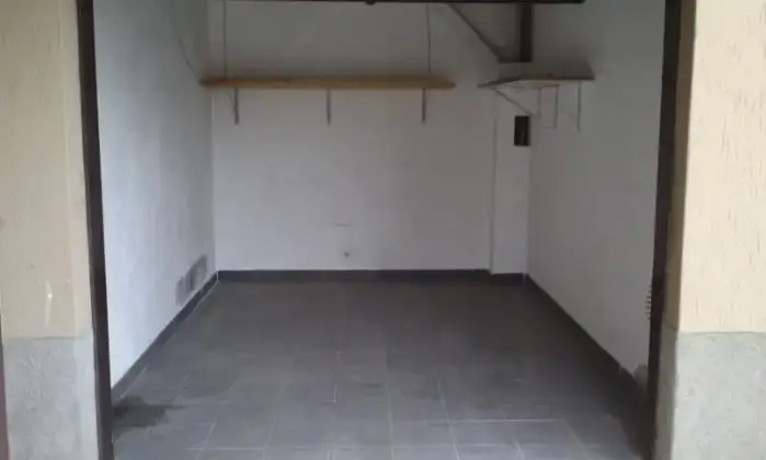 Rexer-San-Zenone-al-Lambro-Box-singolo-GARAGE