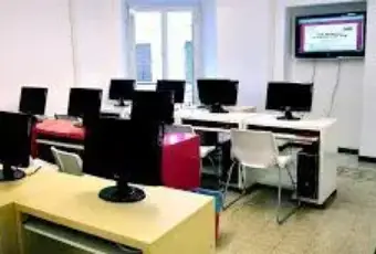 Rexer-Roma-Aula-e-stanza-multimediali-ALTRO