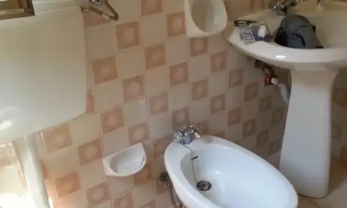 Rexer-Palermo-Bilocale-servizi-piano-BAGNO
