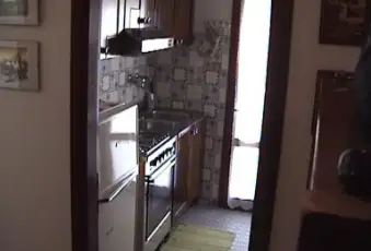 Rexer-Chioggia-Sottomarina-ve-si-affitta-appartamento-per-periodo-estivo-CUCINA