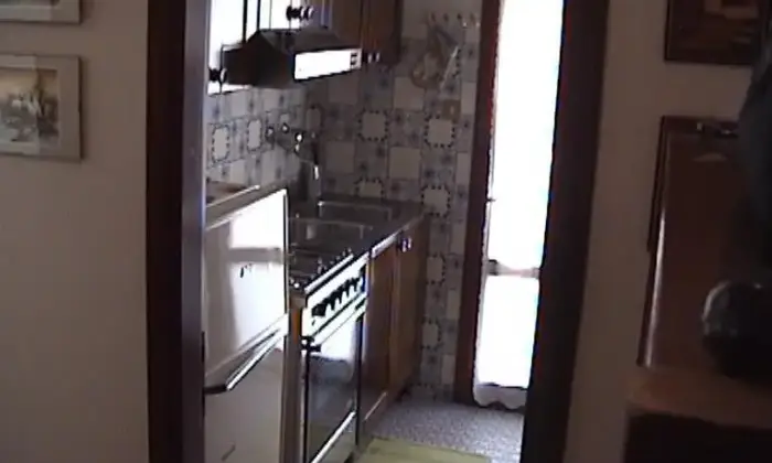 Rexer-Chioggia-Sottomarina-ve-si-affitta-appartamento-per-periodo-estivo-CUCINA
