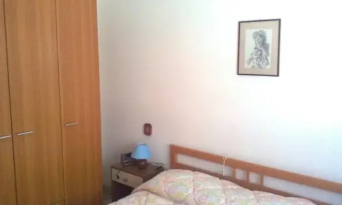 Rexer-Chioggia-Sottomarina-ve-si-affitta-appartamento-per-periodo-estivo-CAMERA-DA-LETTO
