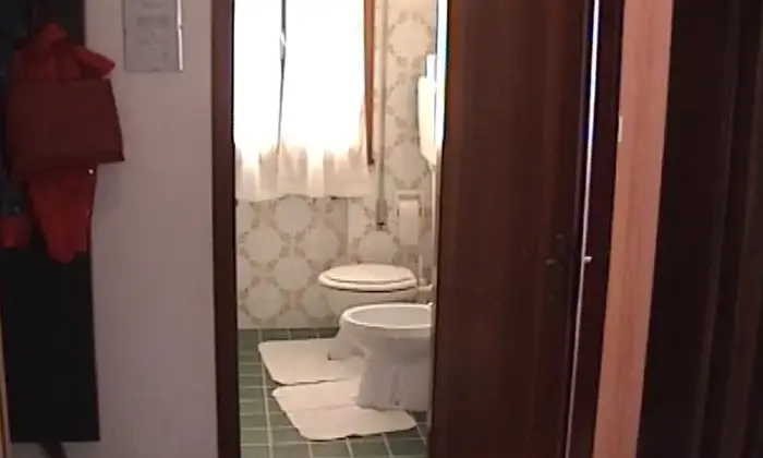Rexer-Chioggia-Sottomarina-ve-si-affitta-appartamento-per-periodo-estivo-BAGNO