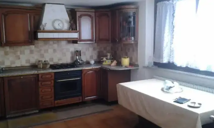 Rexer-Corio-Villa-trifamiliare-CUCINA